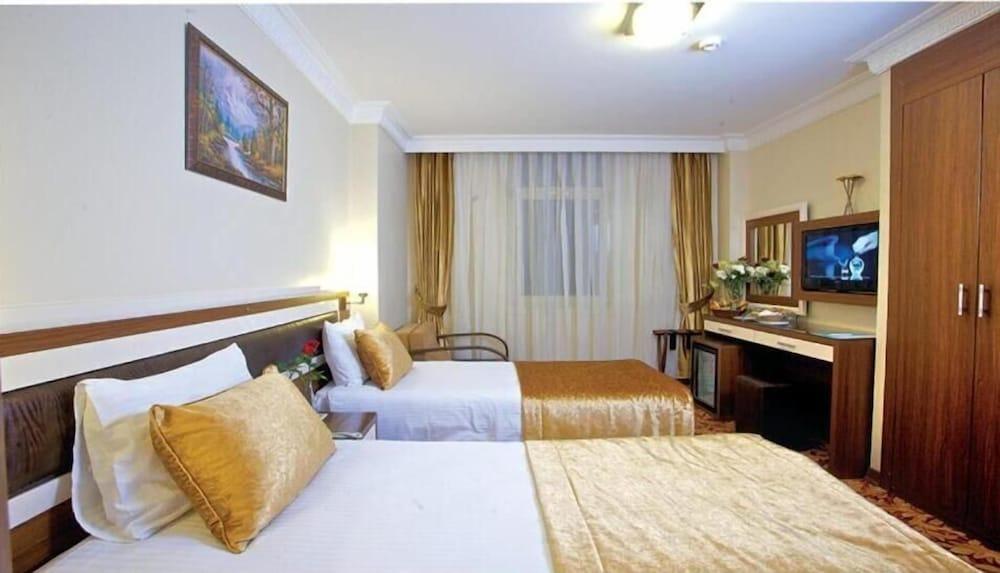 Grand Anatolia Hotel Истанбул Екстериор снимка